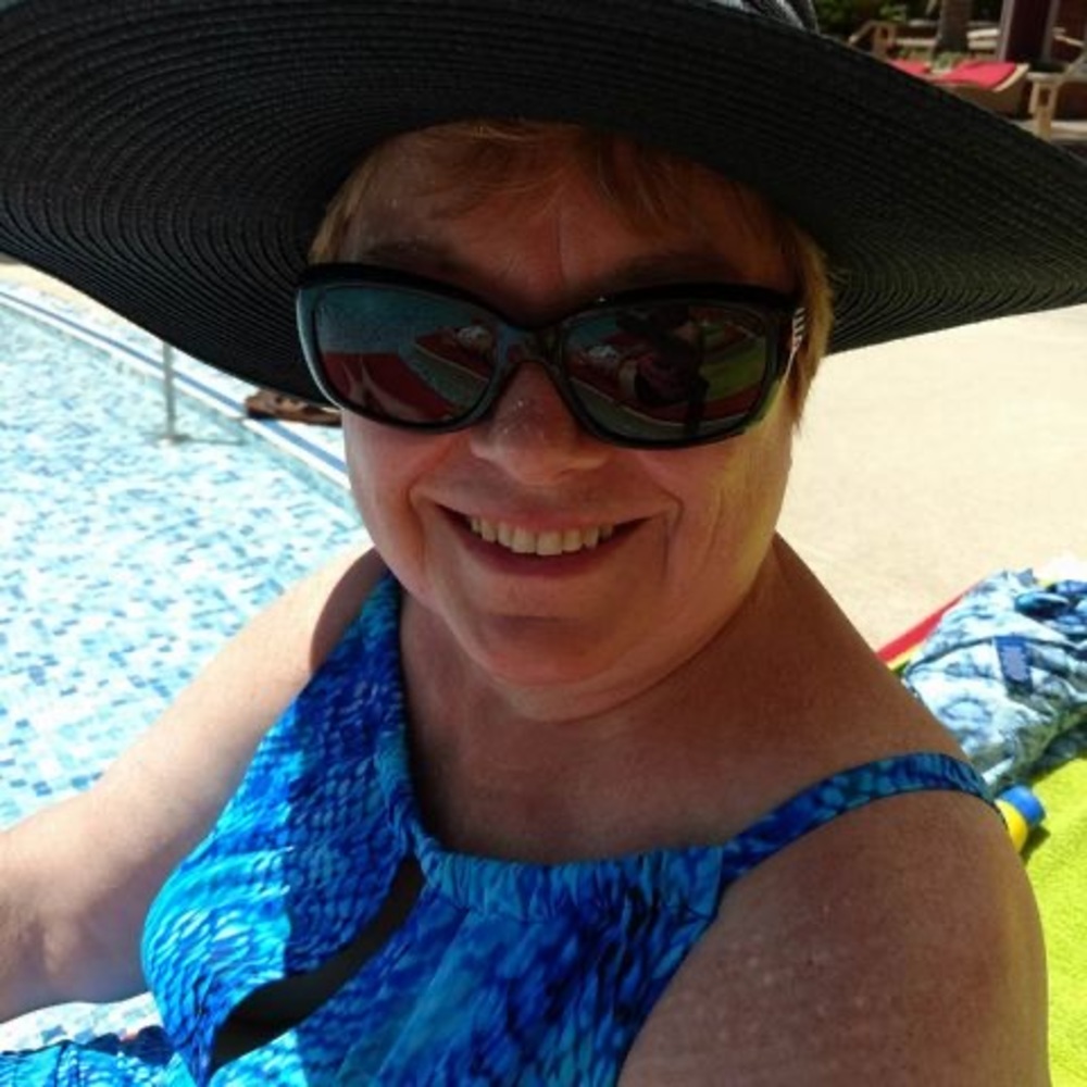 Meet your Posher, Beth